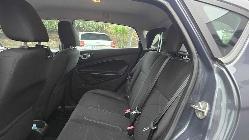 Usado 2014 Ford Fiesta Sedan | € 5.950 (Preço elevado) - Imagem 1/4