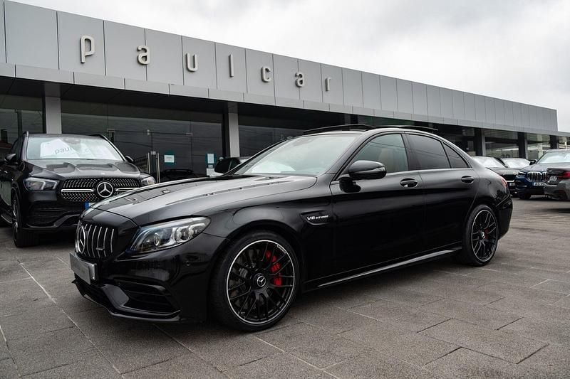 Preto Usado 2019 Mercedes C63 AMG AMG Sedan | € 69.500 - Imagem 1/4