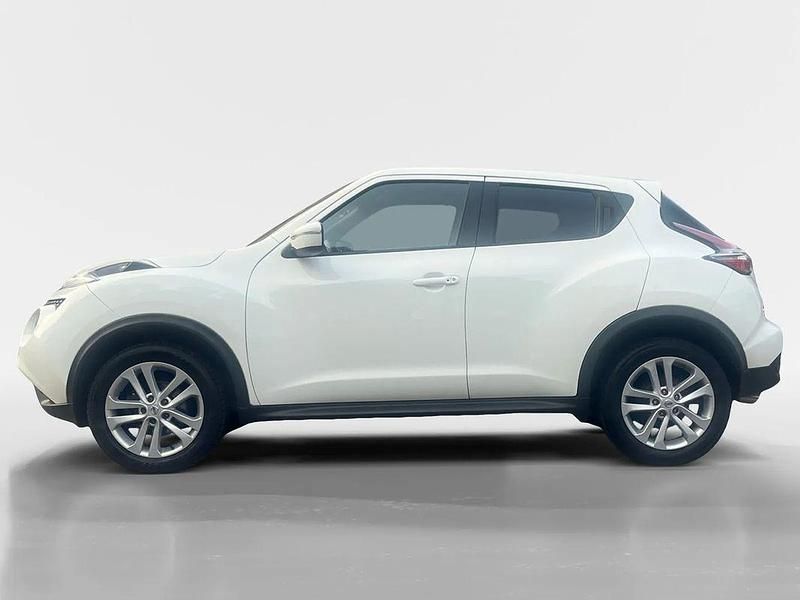 Usado Nissan Juke N-Connecta 110 HP (80 kW) 2015 Branco SUV