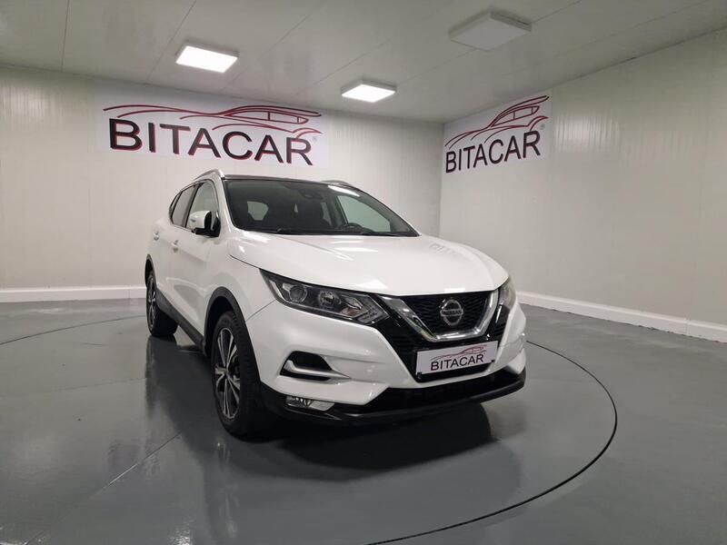 Branco Usado 2018 Nissan Qashqai SUV | € 20.950 (Preço elevado) - Imagem 1/4