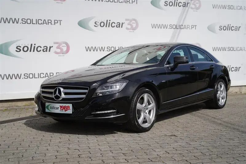 Preto Usado 2011 Mercedes CLS350 Coupé | € 27.500 - Imagem 1/4