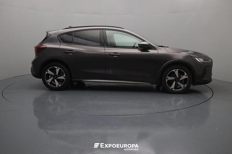 Usado Ford Focus Active 125 HP (91 kW) 2022 Cinza