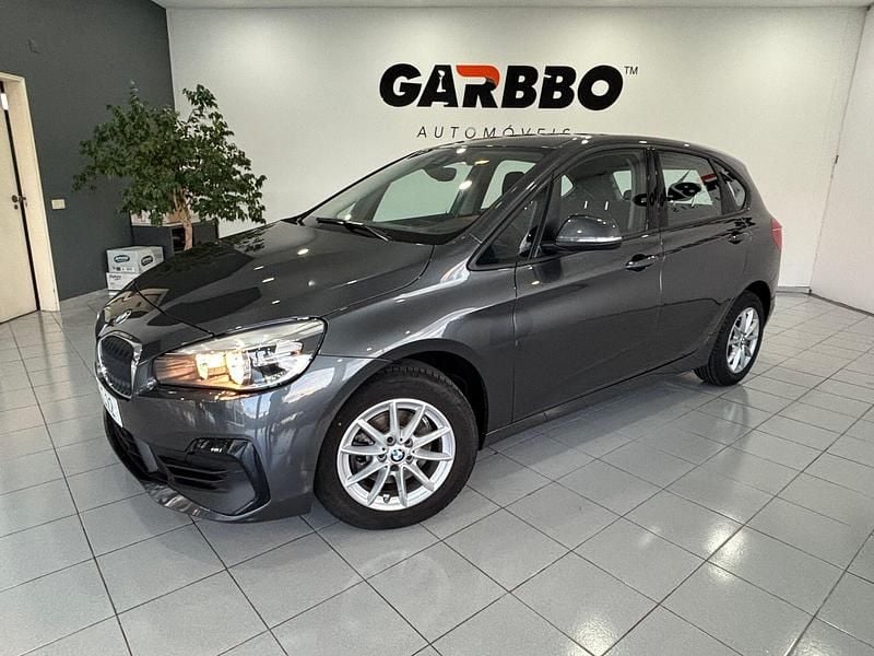 Cinza Usado 2019 BMW 216 Active Tourer Advantage Monovolume | € 19.950 (Preço justo) - Imagem 1/4
