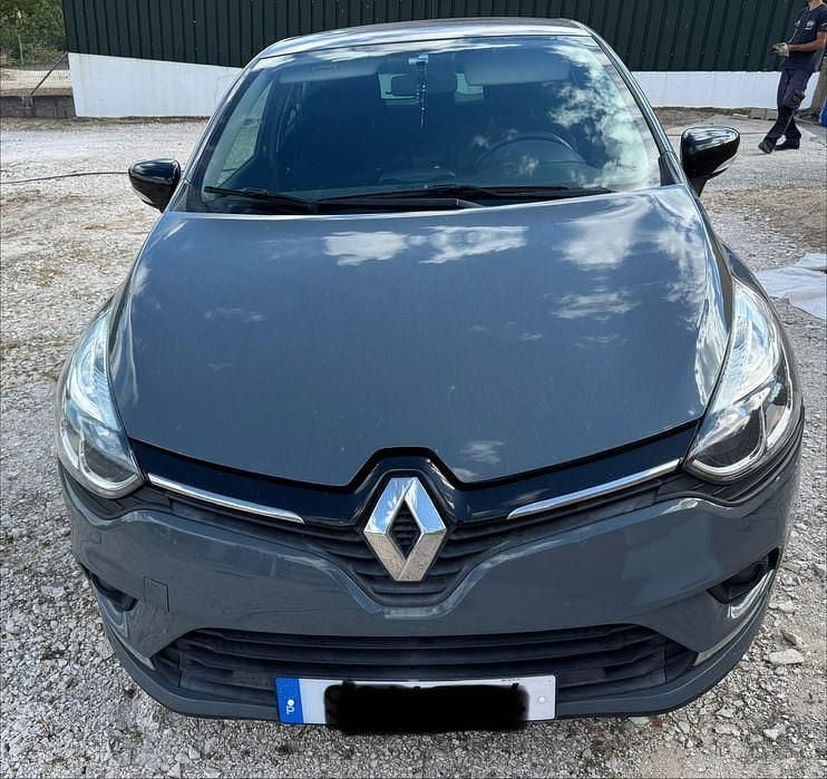 Usado 2018 Renault Clio IV Sedan | € 9.000 (Bom preço) - Imagem 1/4