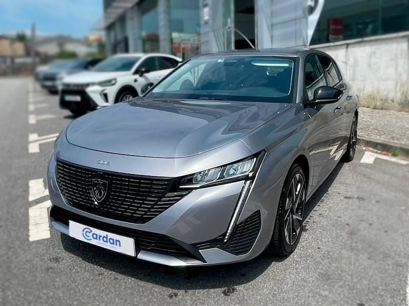 Cinzento Usado 2024 Peugeot 308 | € 21.450 (Super Preço) - Imagem 1/4