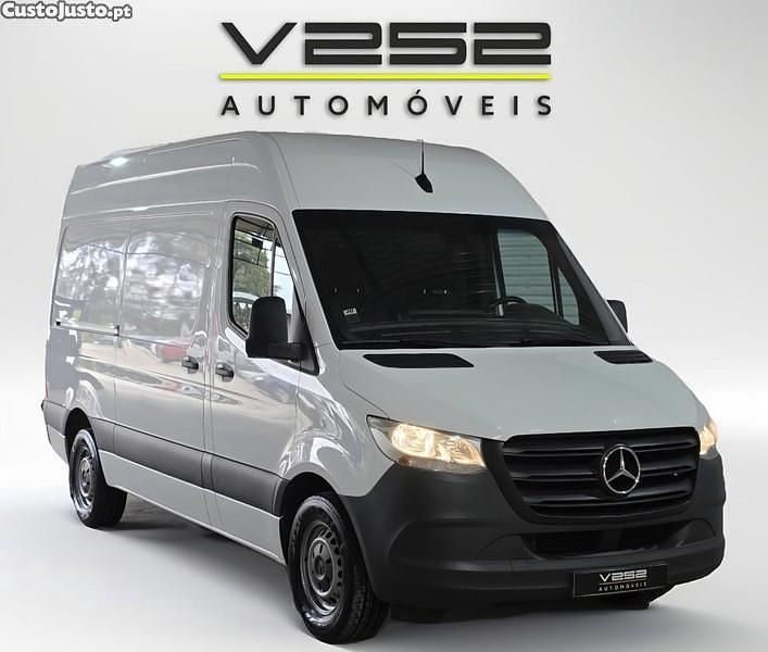 Branco Usado 2022 Mercedes Sprinter Van | € 33.950 (Preço elevado) - Imagem 1/1