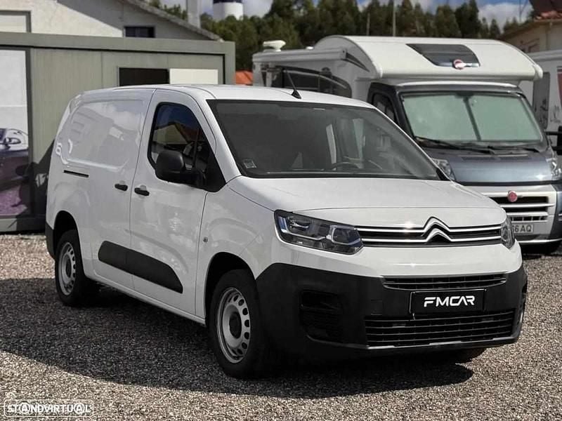 Branco Usado 2019 Citroën Berlingo Monovolume | € 9.990 (Super Preço) - Imagem 1/4