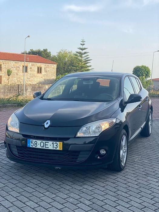 Usado Renault Mégane III 110 HP (80 kW) 2012 Sedan