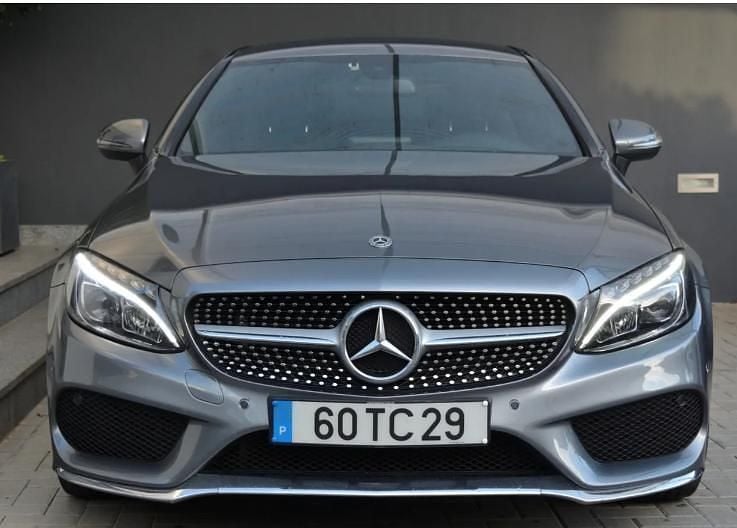 Cinzento Usado 2017 Mercedes C250 Coupé | € 28.950 (Preço elevado) - Imagem 1/4