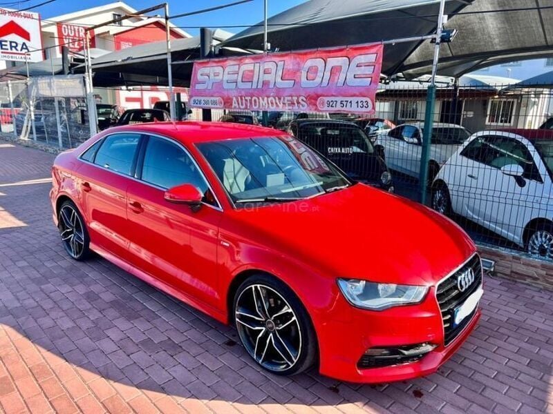 Vermelho Usado 2015 Audi A3 S-Line Sedan | € 19.999 (Preço justo) - Imagem 1/1