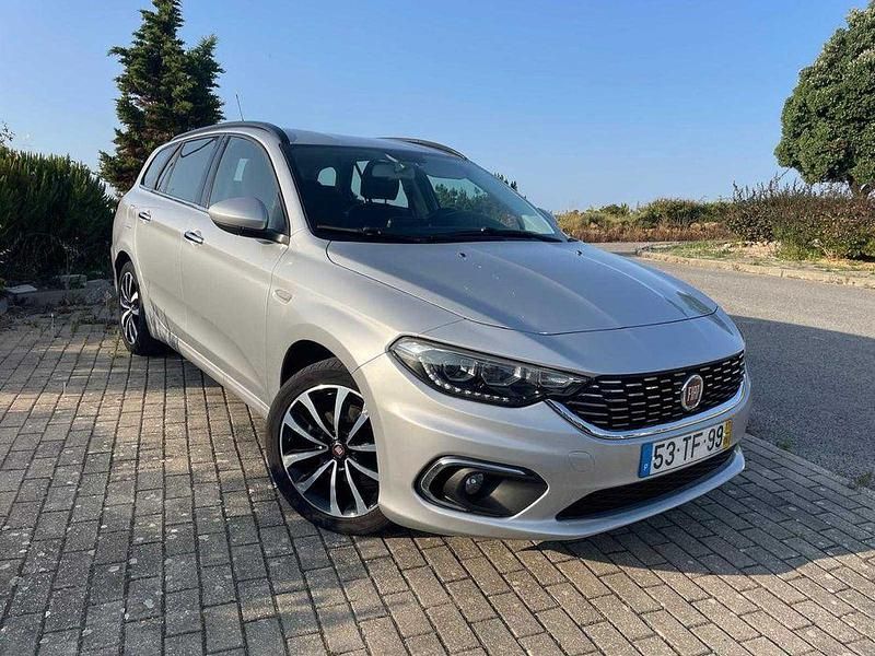 Usado 2017 Fiat Tipo Lounge Carrinha | € 9.750 (Bom preço) - Imagem 1/4