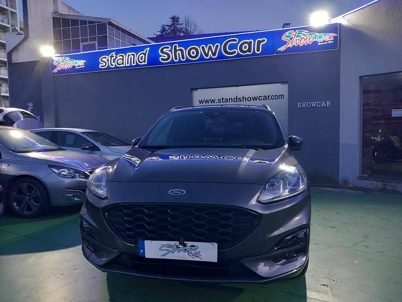 Usado Ford Kuga 120 HP (88 kW) 2022 Antracite SUV