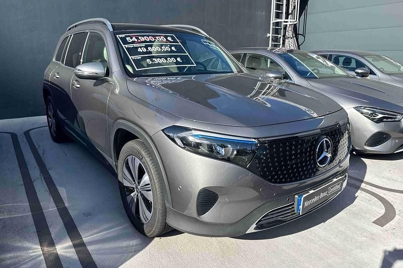 Cinza Usado 2023 Mercedes EQB350 Progressive SUV | € 54.900 (Preço elevado) - Imagem 1/4