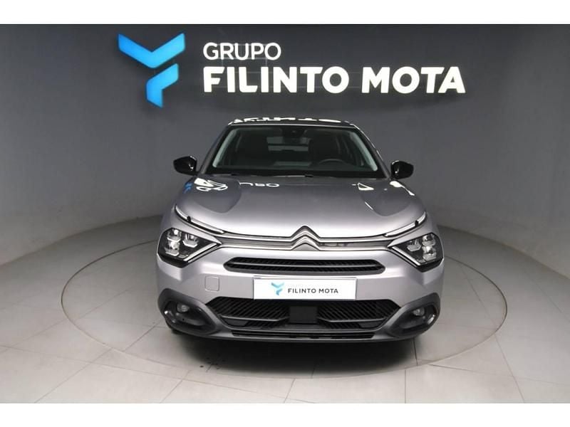 Cinzento Usado 2024 Citroën C4 PureTech Sedan | € 20.490 (Bom preço) - Imagem 1/4