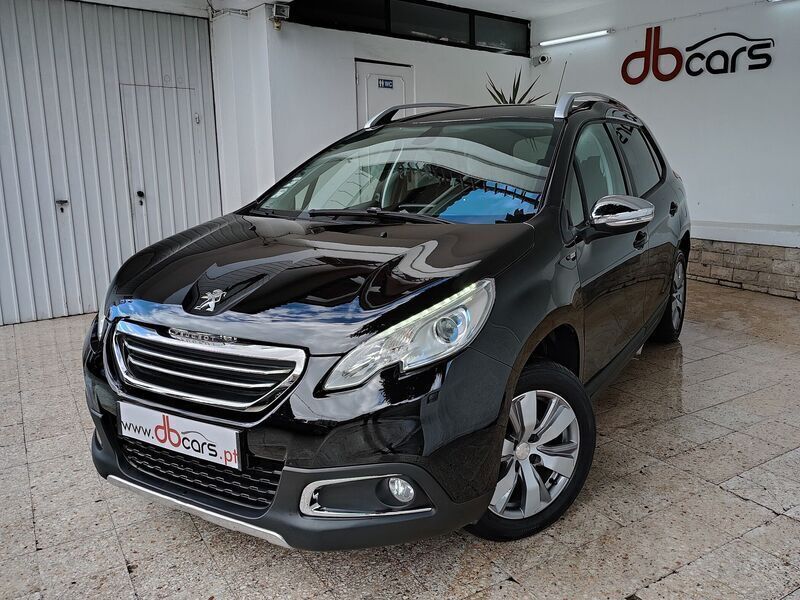 Usado Peugeot 2008 Style 100 HP (73 kW) 2016 Preto SUV