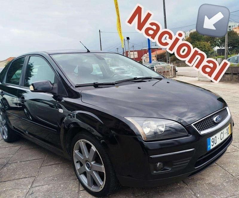 Usado Ford Focus 109 HP (80 kW) 2006 Preto