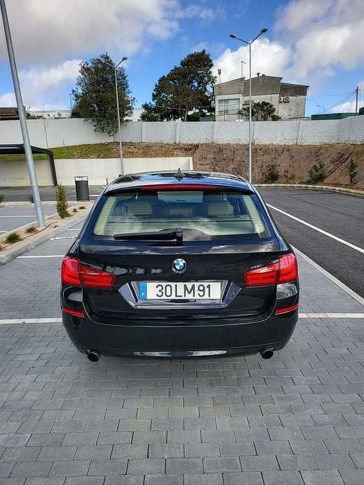 Usado BMW 520 184 HP (135 kW) 2011 Sedan