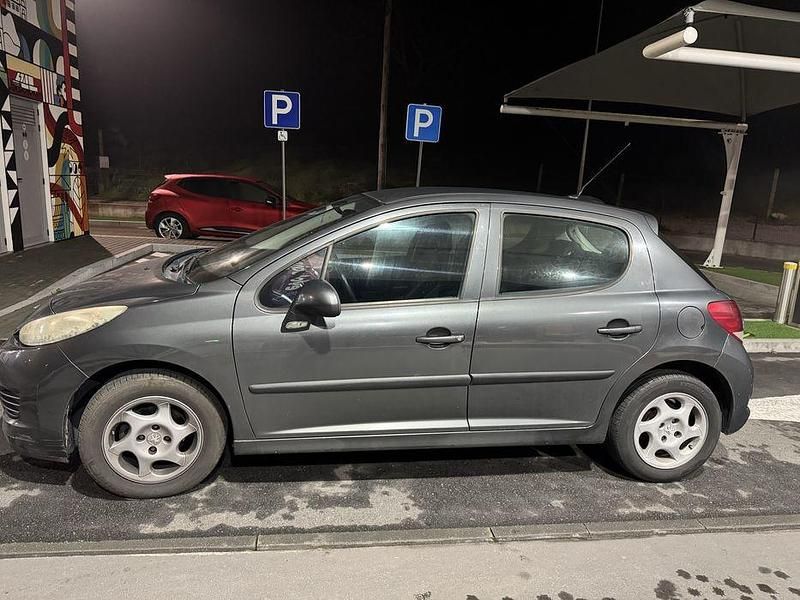 Usado Peugeot 207 2011 Sedan