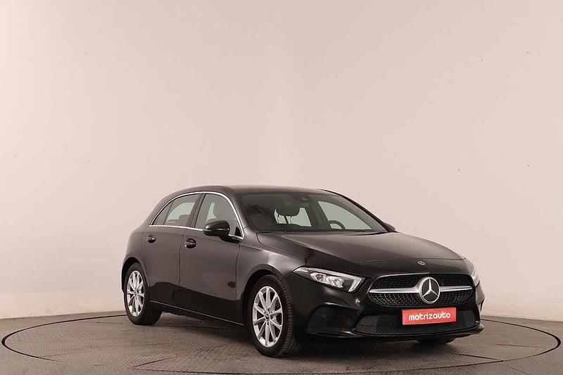 Preto Usado 2019 Mercedes A180 Citadino | € 29.499 (Caro) - Imagem 1/1