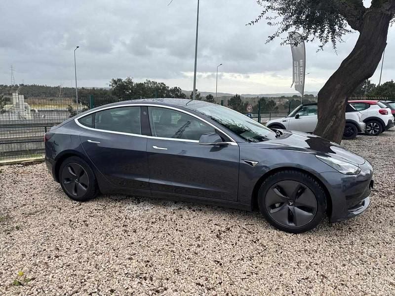 Usado Tesla Model 3 Standard Range Plus 189 kW (258 HP) 2020 Cinzento Sedan