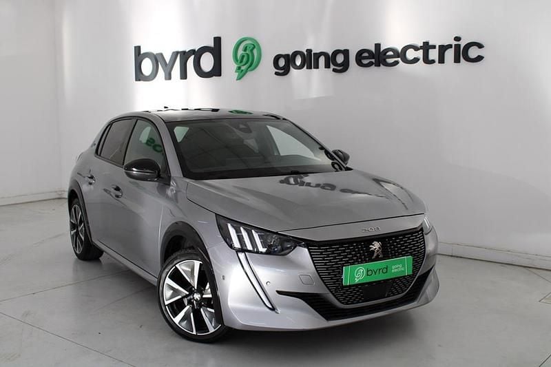 Cinza Usado 2022 Peugeot e-208 GT-line Citadino | € 20.900 (Preço justo) - Imagem 1/4