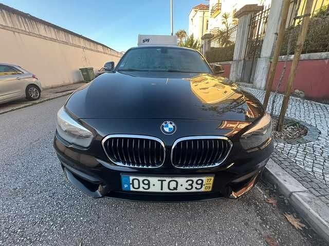Usado BMW 116 116 HP (85 kW) 2017 Preto Citadino
