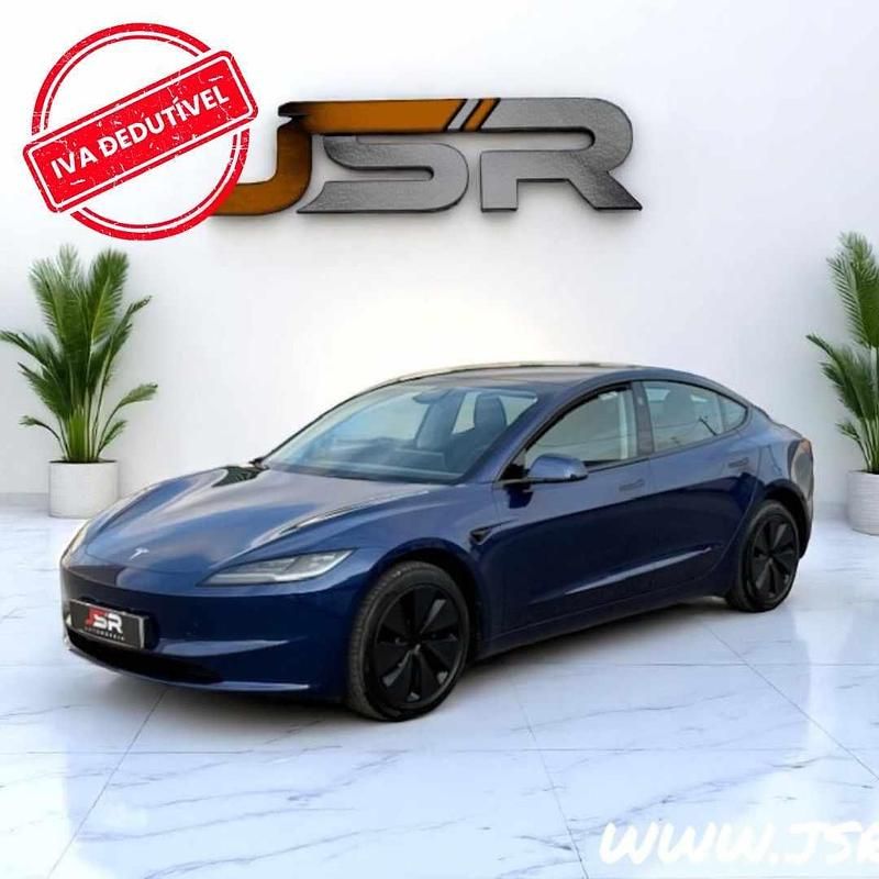 Azul Usado 2023 Tesla Model 3 Sedan | € 38.890 (Caro) - Imagem 1/4