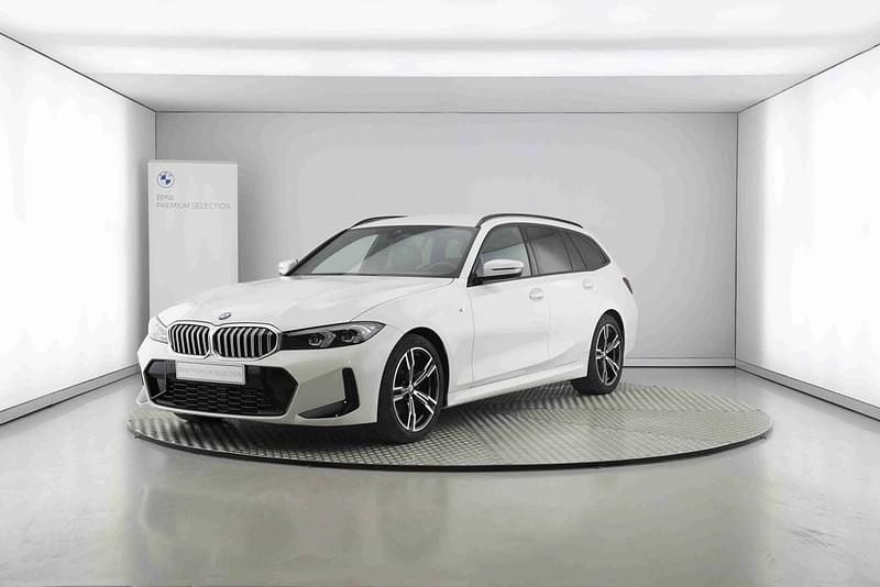 Branco Usado 2023 BMW 320 Advantage Carrinha | € 37.990 (Preço justo) - Imagem 1/4