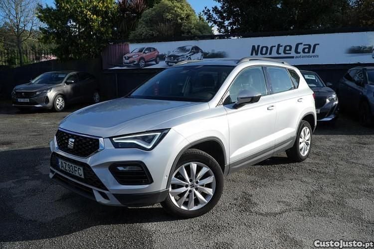 Branco Usado 2023 Seat Ateca Style SUV | € 17.700 (Bom preço) - Imagem 1/1