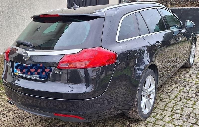 Usado Opel Insignia 130 HP (95 kW) 2010 Carrinha