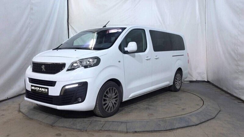 Branco Usado 2019 Peugeot Traveller Monovolume | € 28.990 - Imagem 1/4