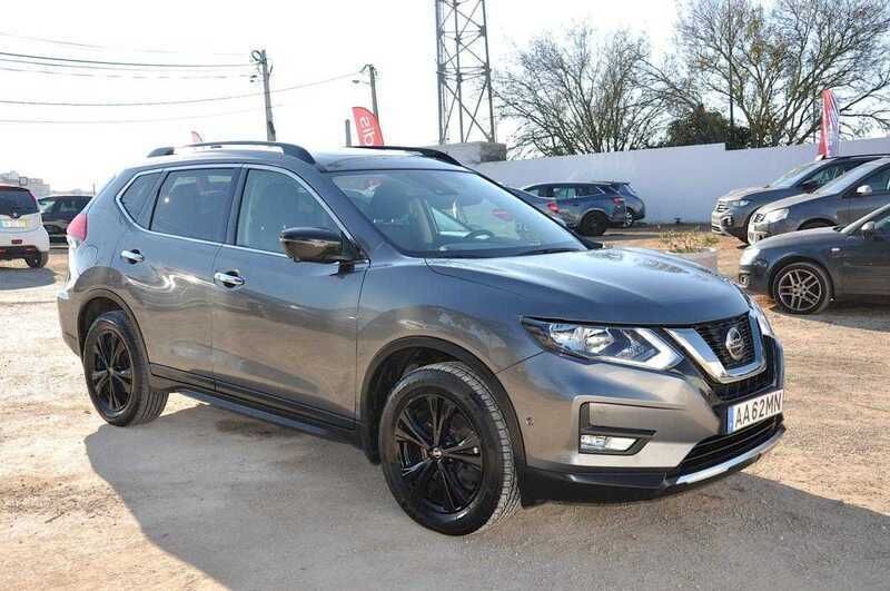 Cinza Usado 2020 Nissan X-Trail N-TEC SUV | € 32.950 - Imagem 1/4