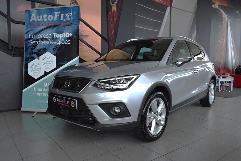 Cinzento Usado 2020 Seat Arona FR SUV | € 16.800 (Preço justo) - Imagem 1/4