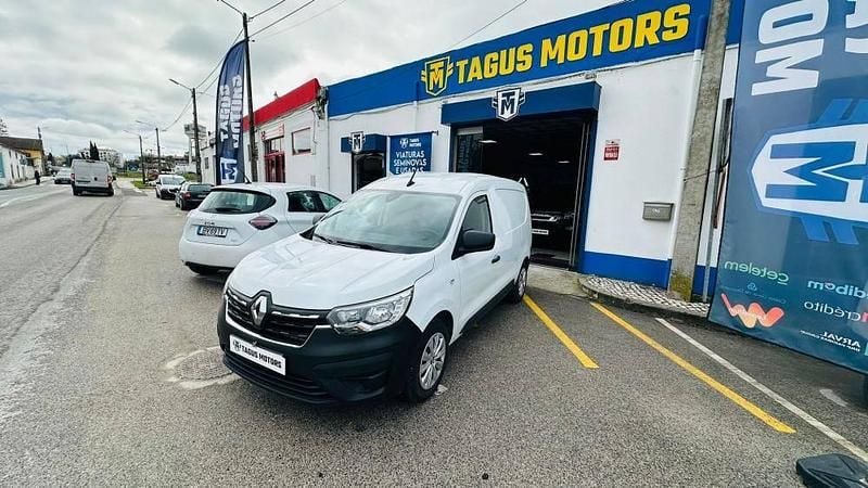 Usado Renault Kangoo 2022 Branco Monovolume