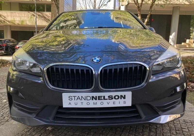 Cinzento Usado 2018 BMW 216 Active Tourer Monovolume | € 12.990 (Super Preço) - Imagem 1/4