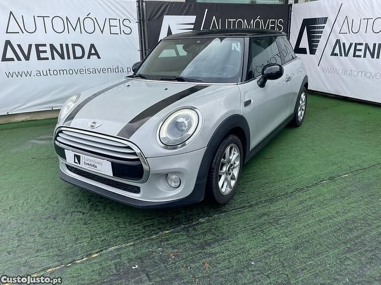 Cinza Usado 2015 Mini Cooper D Citadino | € 13.500 (Preço justo) - Imagem 1/1