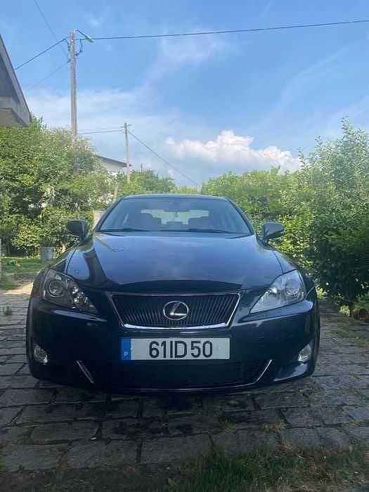 Usado 2009 Lexus IS220d Sedan | € 8.500 - Imagem 1/4