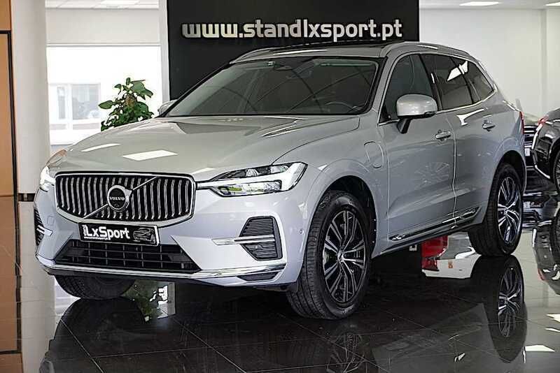 Usado Volvo XC60 Inscription 350 HP (257 kW) 2022 Cinza SUV