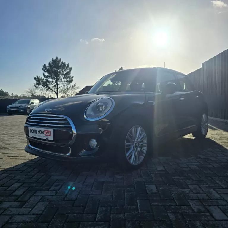 Preto Usado 2016 Mini Cooper D Citadino | € 15.950 (Preço justo) - Imagem 1/4