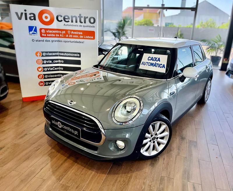 Cinza Usado 2016 Mini Cooper D Citadino | € 16.400 (Bom preço) - Imagem 1/4