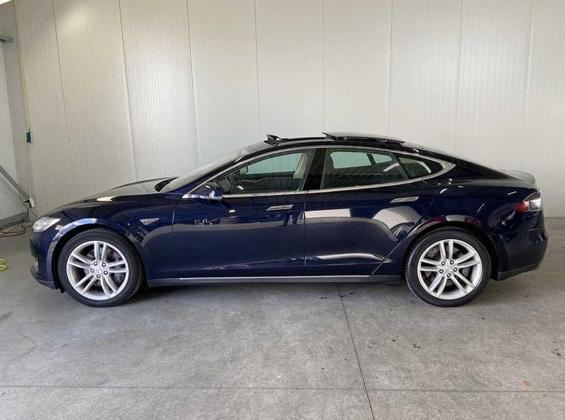 Usado 2014 Tesla Model S Citadino | € 19.500 - Imagem 1/4
