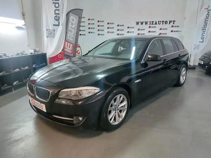 Preto Usado 2011 BMW 520 Exclusive Carrinha | € 17.990 (Caro) - Imagem 1/4