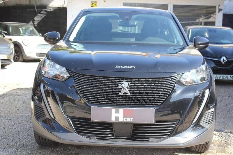 Preto Usado 2022 Peugeot 2008 Active SUV | € 19.750 (Bom preço) - Imagem 1/4