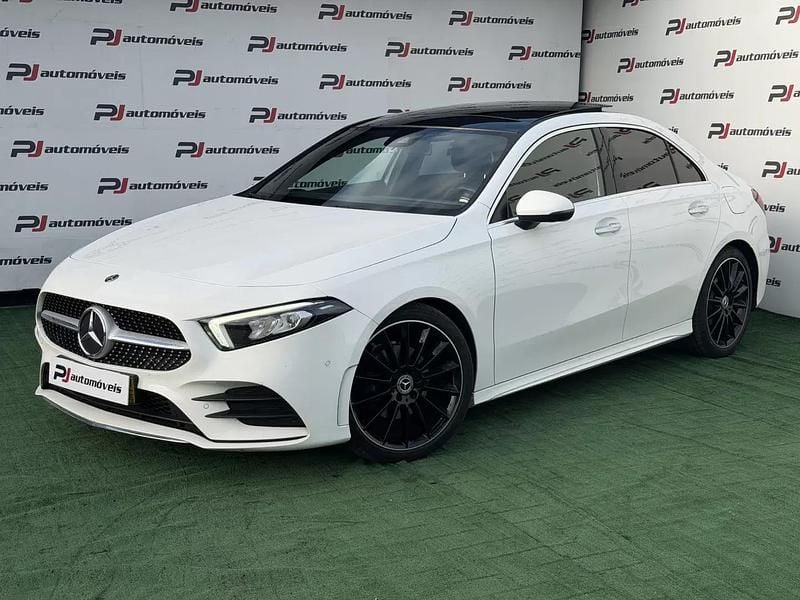 Usado Mercedes A180 AMG line 116 HP (85 kW) 2019 Branco Sedan