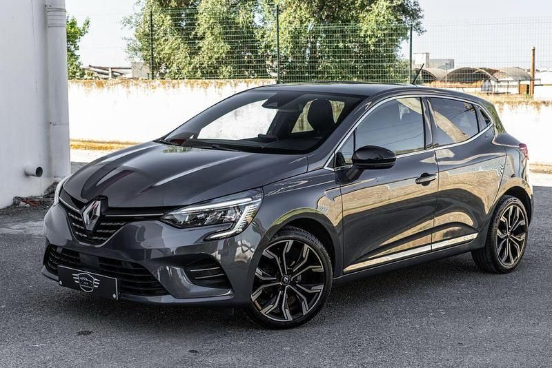 Usado 2021 Renault Clio V LIMITED Sedan | € 15.200 (Preço justo) - Imagem 1/4
