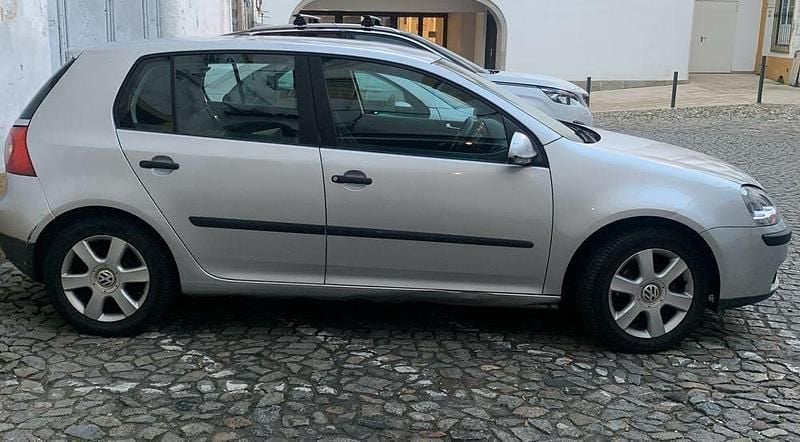 Usado 2004 VW Golf V Sedan | € 2.800 - Imagem 1/1