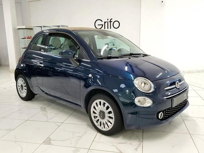 Usado Fiat 500C Lounge 69 HP (50 kW) 2019 Azul escuro Cabrios
