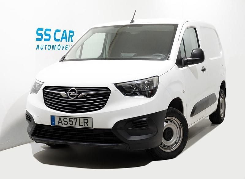 Branco Usado 2022 Opel Combo Monovolume | € 13.490 (Bom preço) - Imagem 1/4