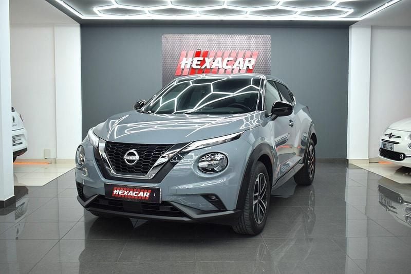 Usado Nissan Juke N-Connecta 114 HP (83 kW) 2025 Cinza SUV