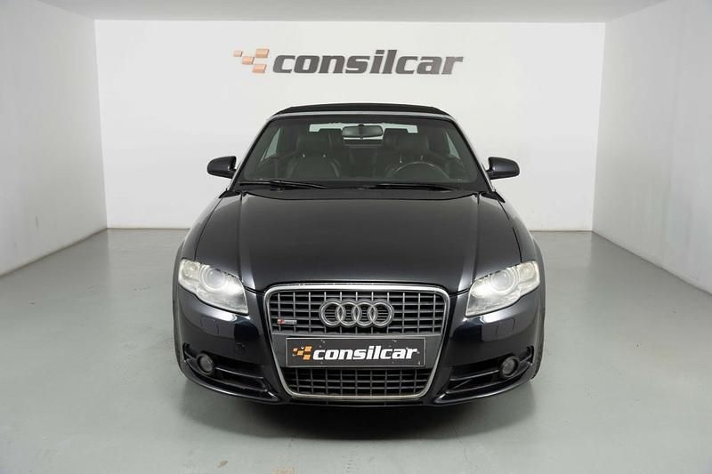 Usado Audi A4 140 HP (102 kW) 2008 Preto